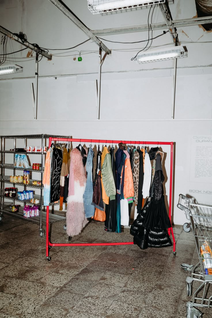 The Butterfly Effect of Secondhand Fashion