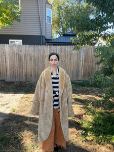 Donnybrook Faux Fur Coat Size: XL