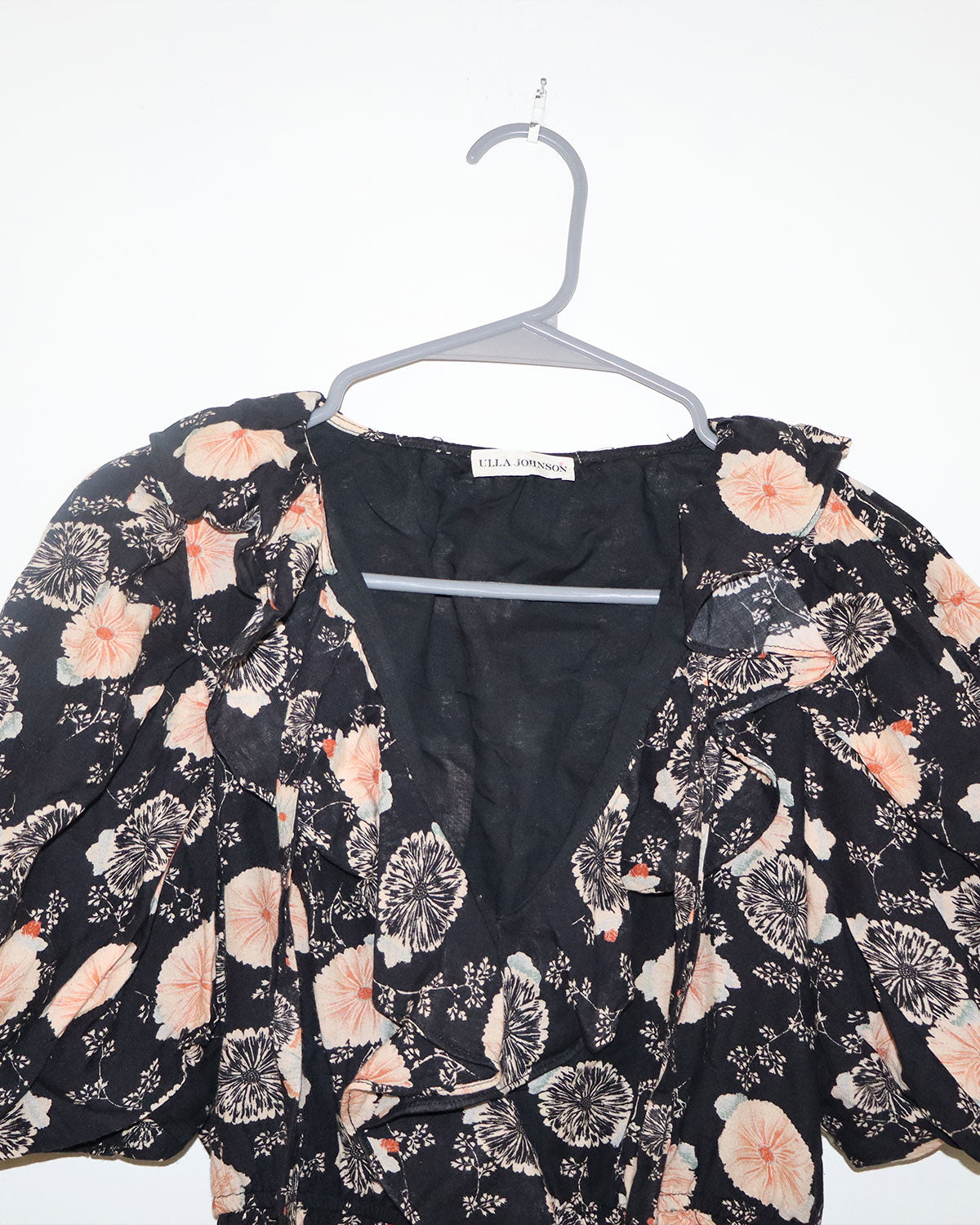 Floral Print V-Neck Blouse