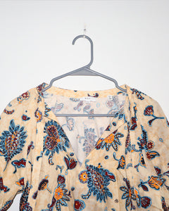Floral Print V-Neck Blouse
