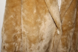 Donnybrook Faux Fur Coat Size: XL